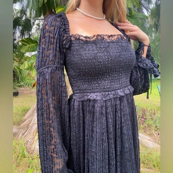 uo fairuza lace maxi dress - Picture 3 of 9